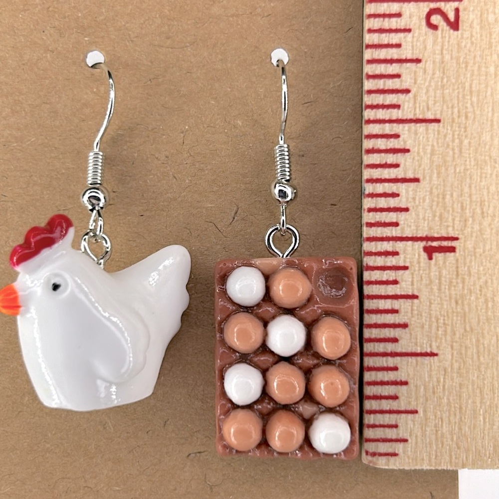 Acrylic Chicken and Eggs Style Earrings - Picture 2 of 2